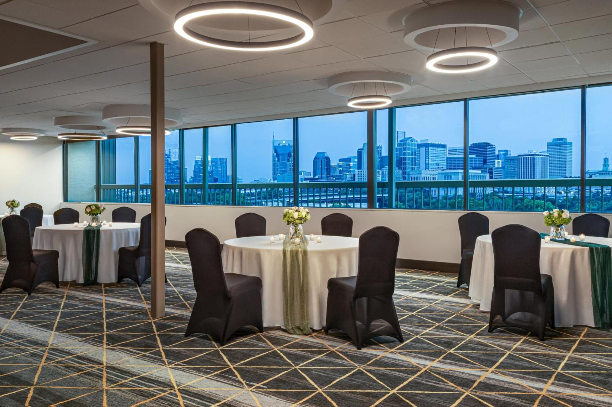 Holiday Inn Nashville Downtown - Stadium By Ihg Eksteriør billede